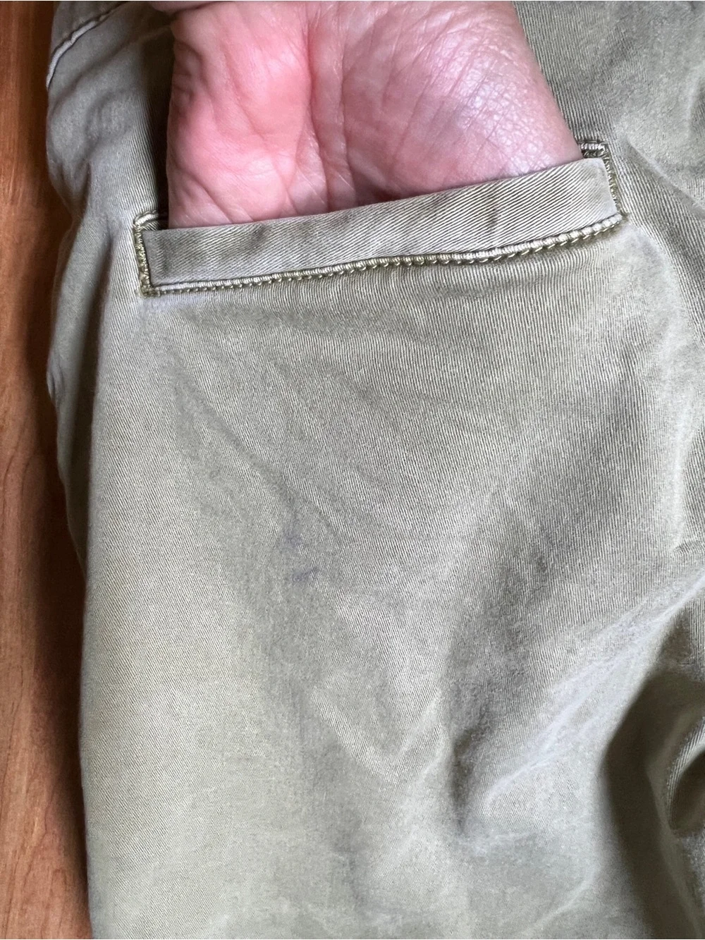 Anthropologie Olive Green Cotton Chino Bermuda Shorts W Functional Back Pockets